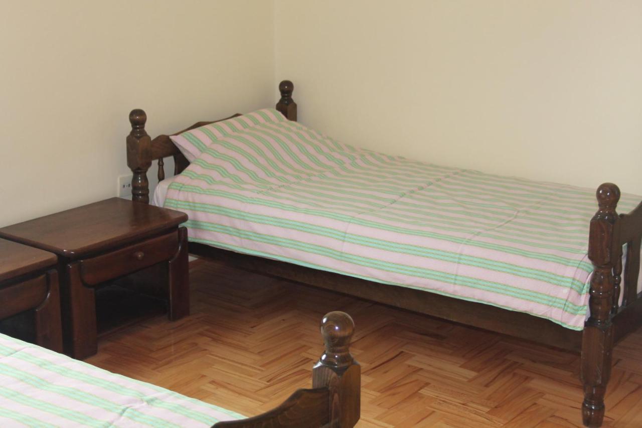 Hostel Teresianum Aleksinac Exteriör bild